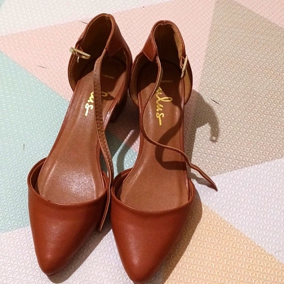 LULU'S STILETO HEEL SIZE 5.5 - Picture 1 of 7